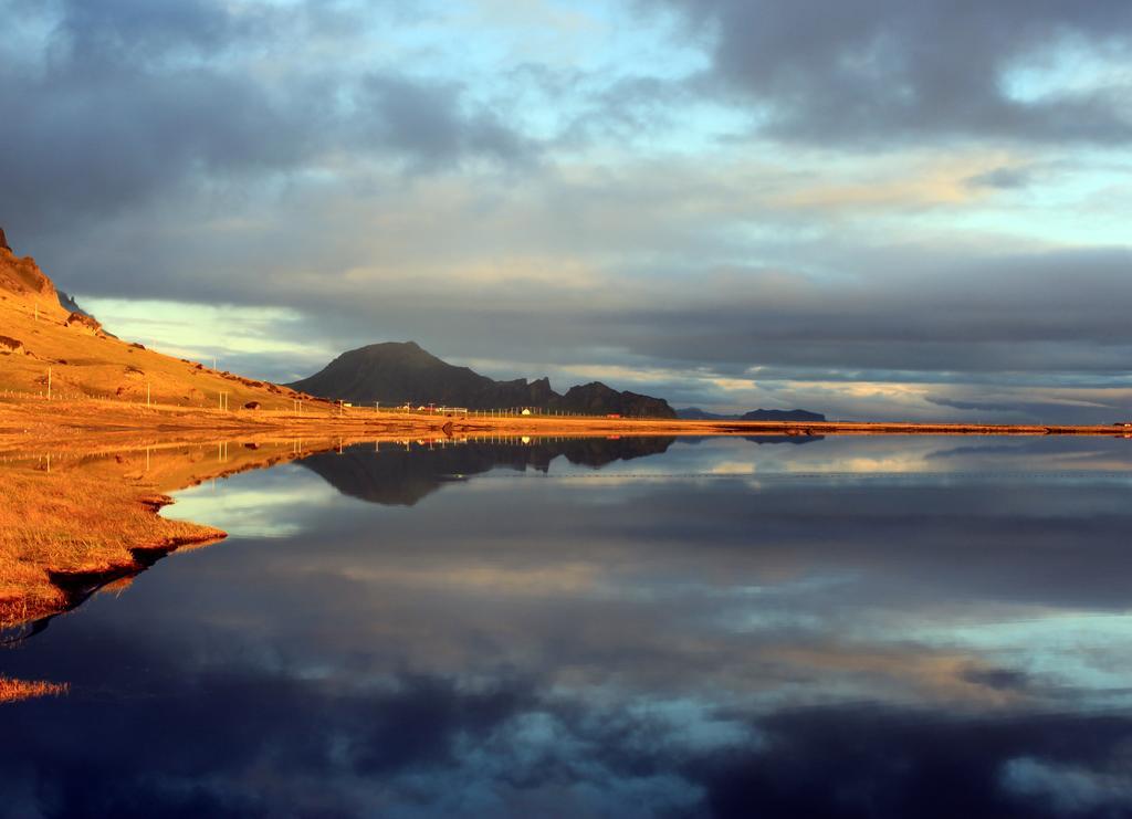 South Iceland Guesthouse Steinar ภายนอก รูปภาพ